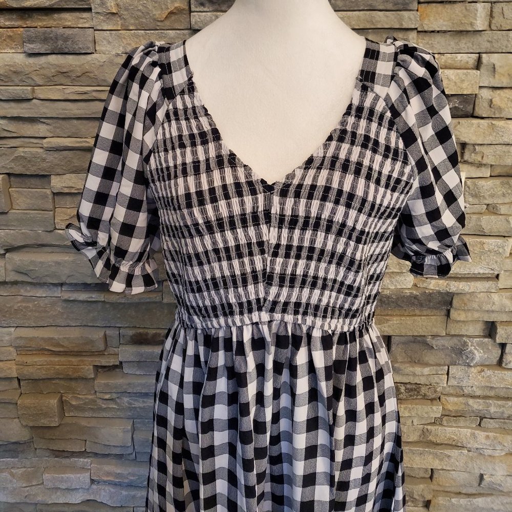 Black Gingham Dress - Picture 4 of 10